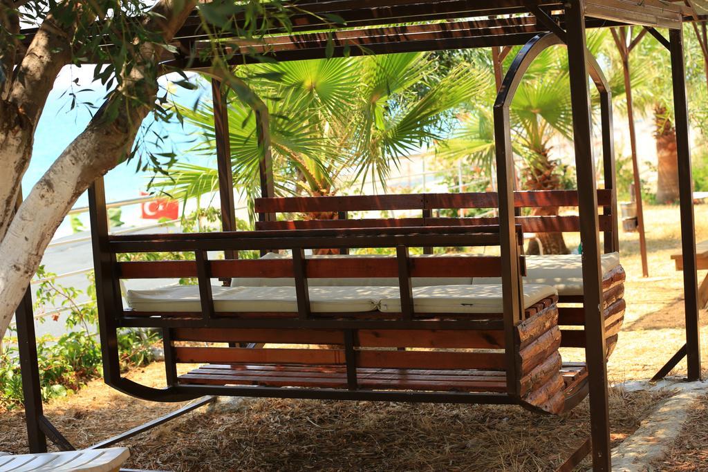 Mavi Cennet Camping Caravan Kizilot Exterior photo